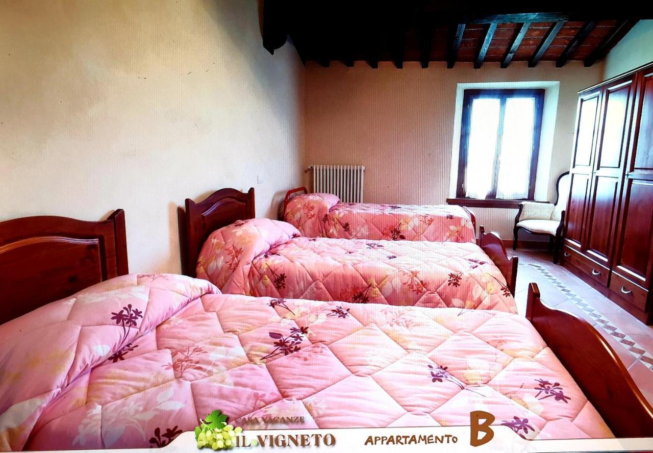 Residence Il Vigneto Лари Экстерьер фото